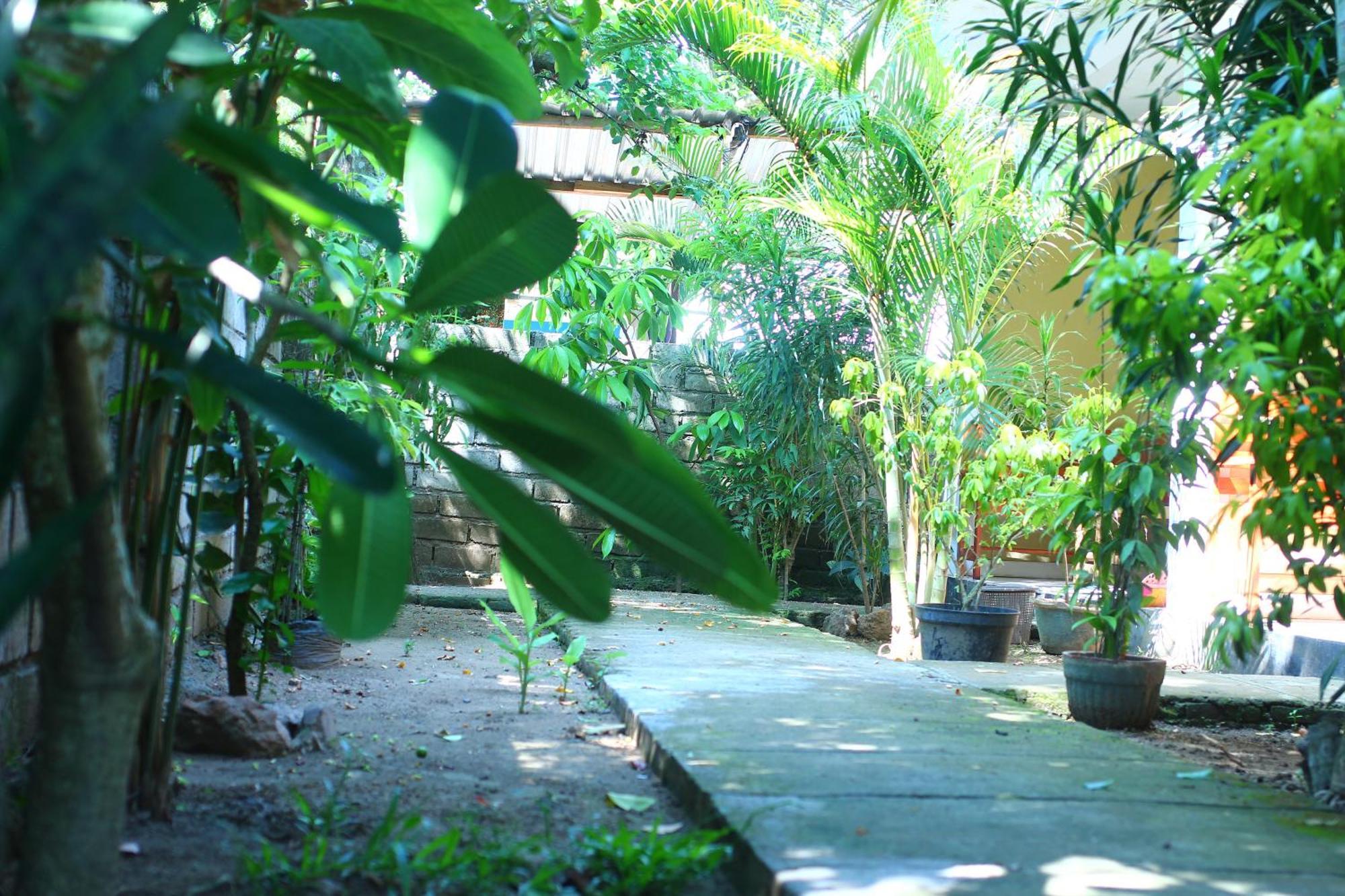 Three V Homestay Kuta  Esterno foto